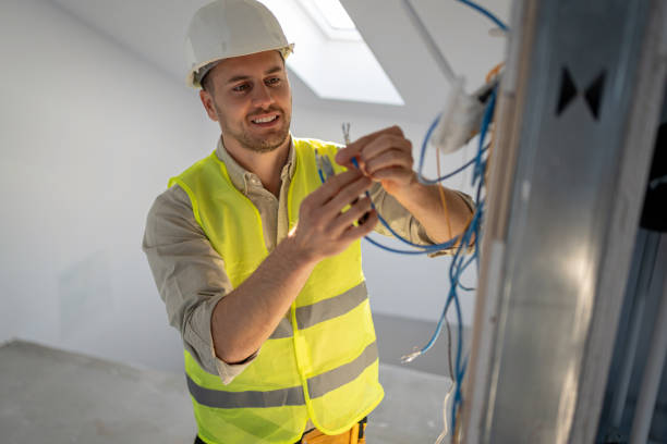 Best Local Electrician Companies  in Waynesboro, VA