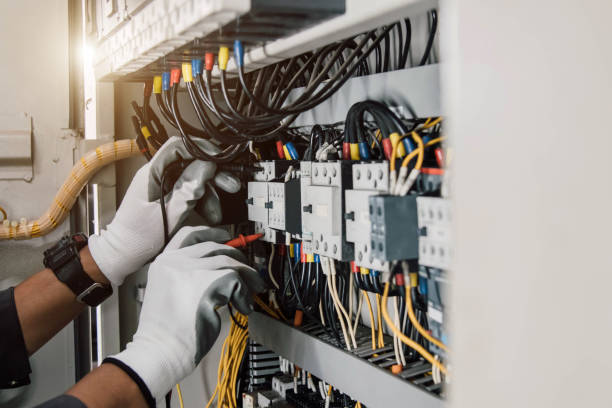 Best Affordable Electrician  in Waynesboro, VA